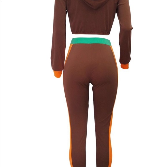 2 Piece Casual Sweatsuit - Picture 4 of 5